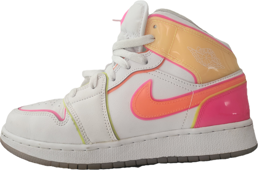 Air Jordan 1 Mid Edge Glow (GS) – Size 7Y US Electric Glow. Fearless Style.