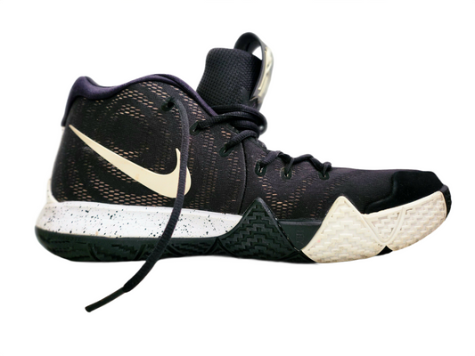 Nike Air Basketball Kyrie (BRAND NEW)– Size 11.5 US